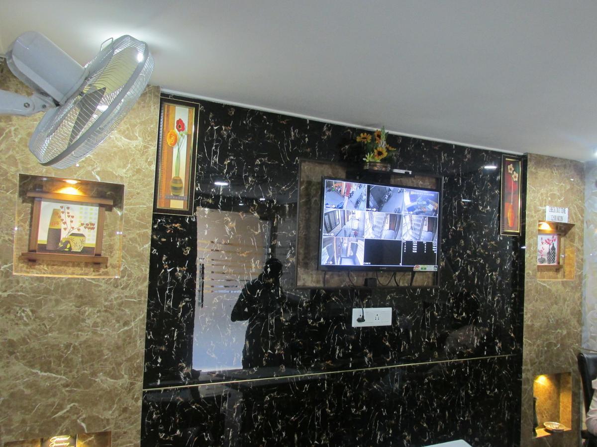 Hotel Silk Haldwāni Dış mekan fotoğraf